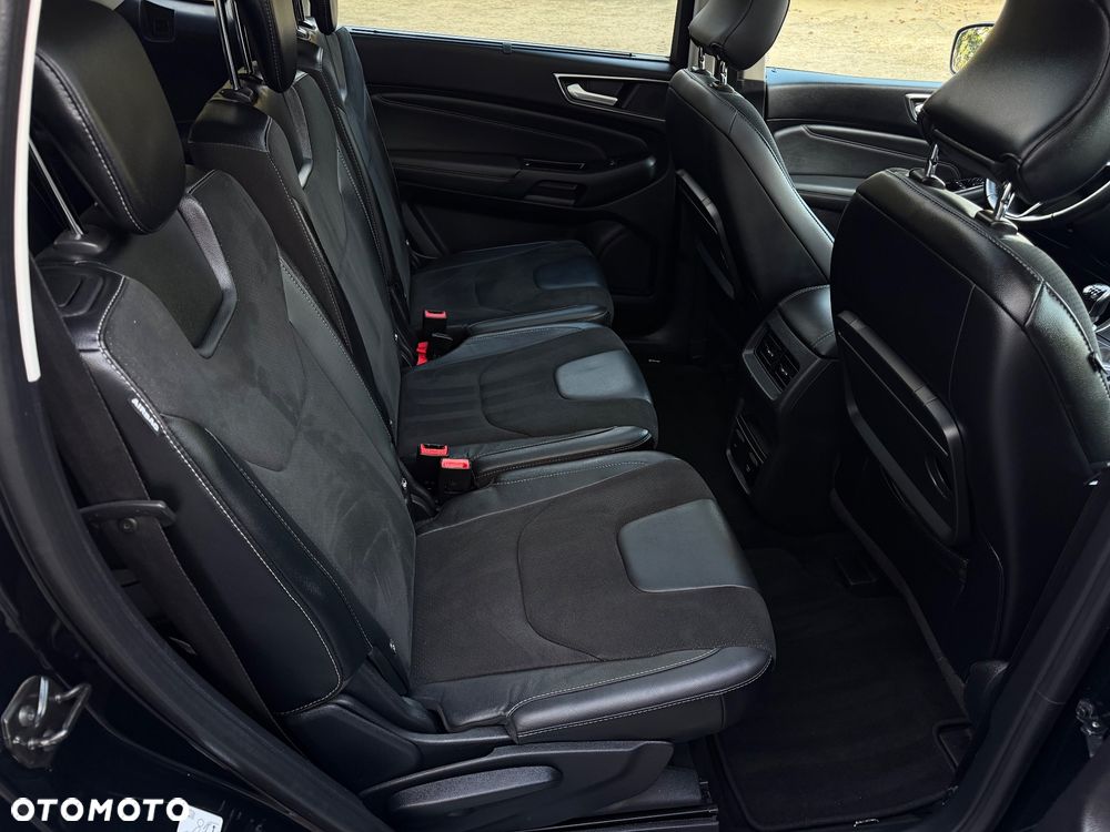 Ford S-Max 2.0 TDCi Titanium - 25