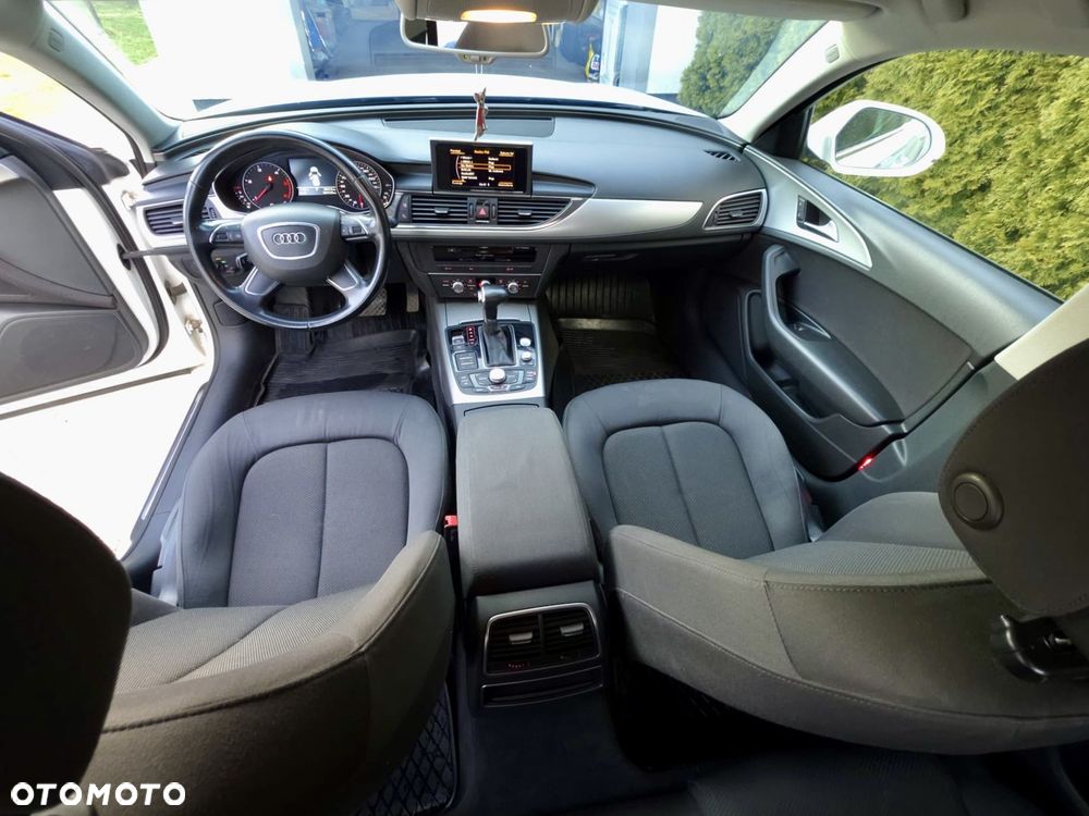 Audi A6 Avant 2.0 TDI Multitronic - 12