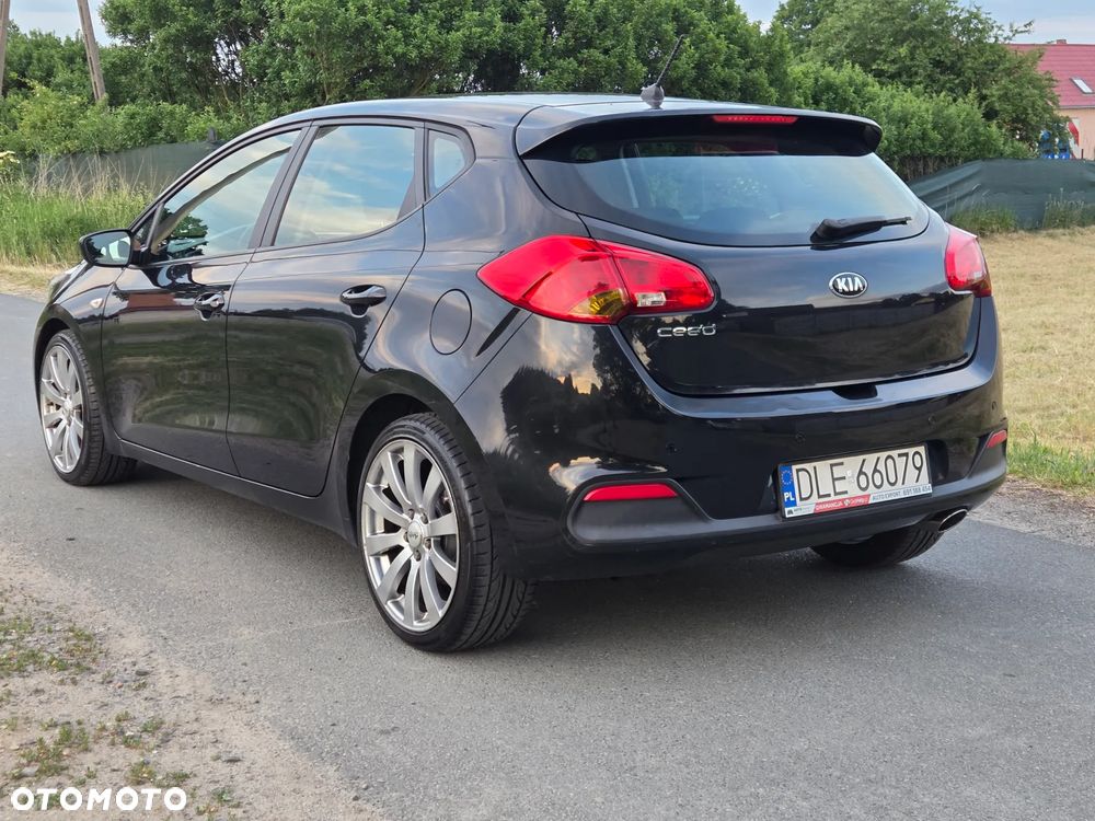 Kia Ceed 1.4 CVVT Attract - 6