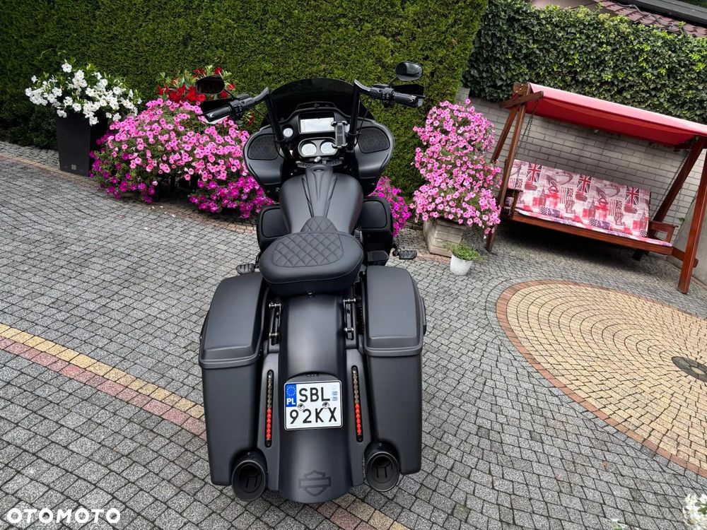 Harley-Davidson Touring Road Glide - 6