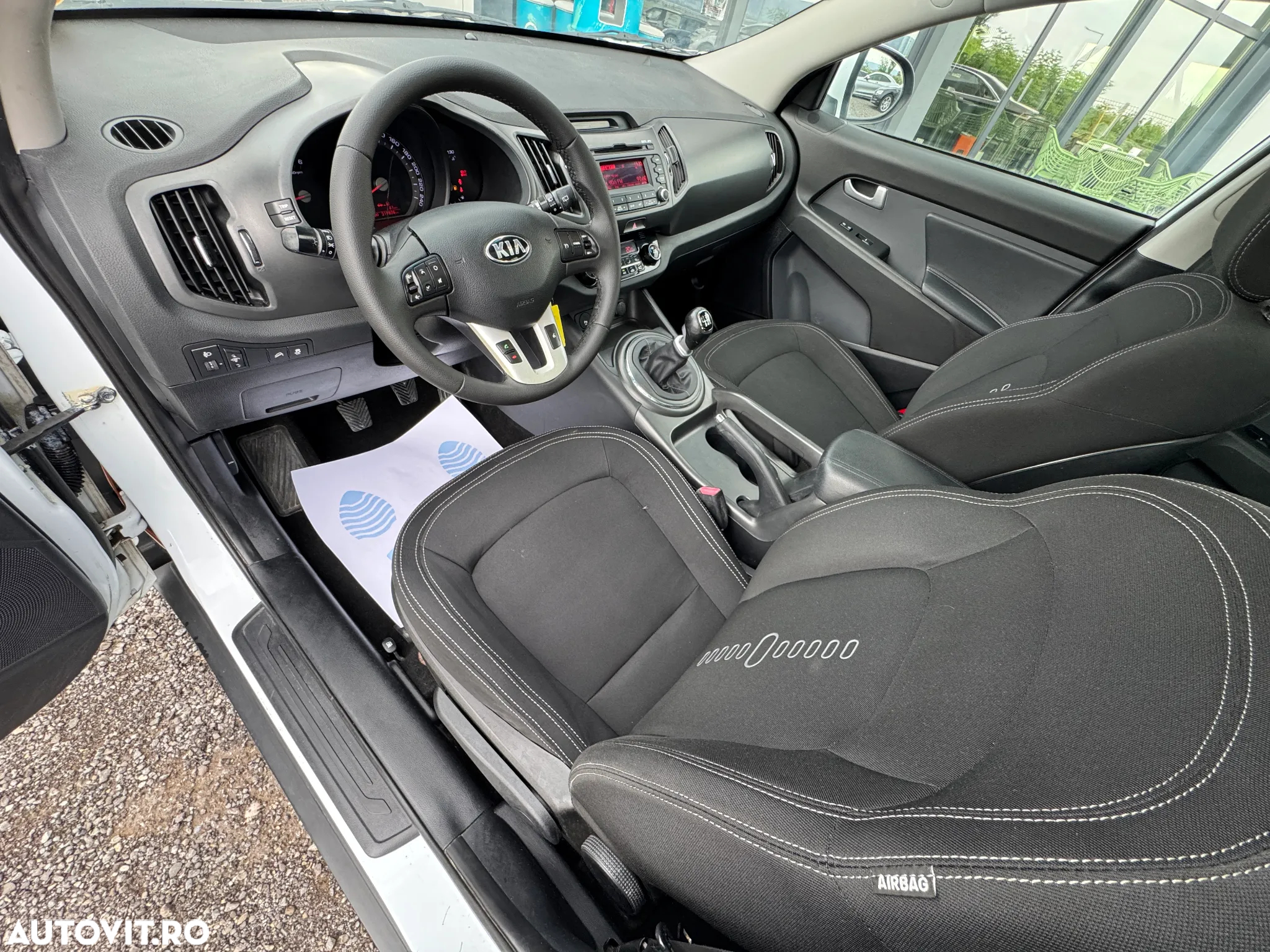 Kia Sportage 2.0 CRDI 2WD Spirit - 15