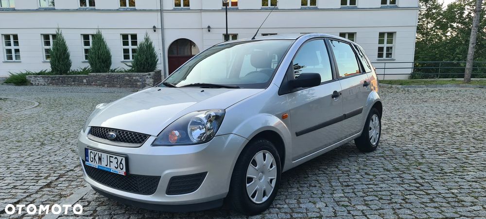 Ford Fiesta 1.4 Style - 14