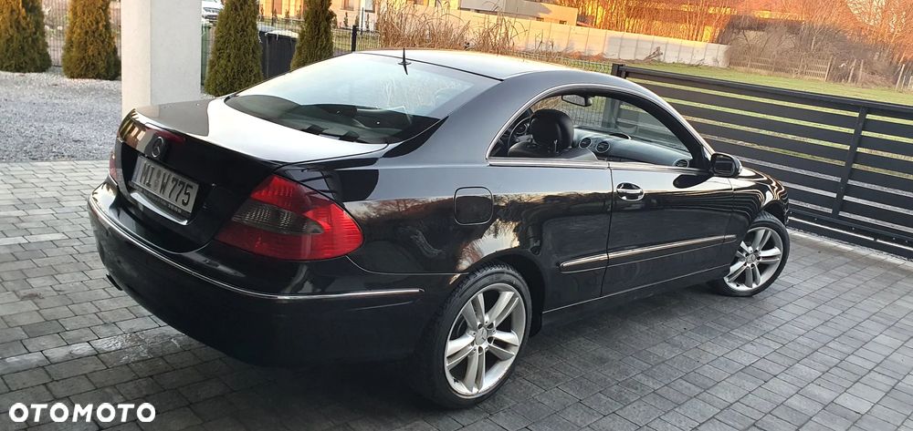 Mercedes-Benz CLK - 3