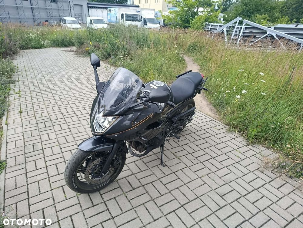 Yamaha XJ - 5