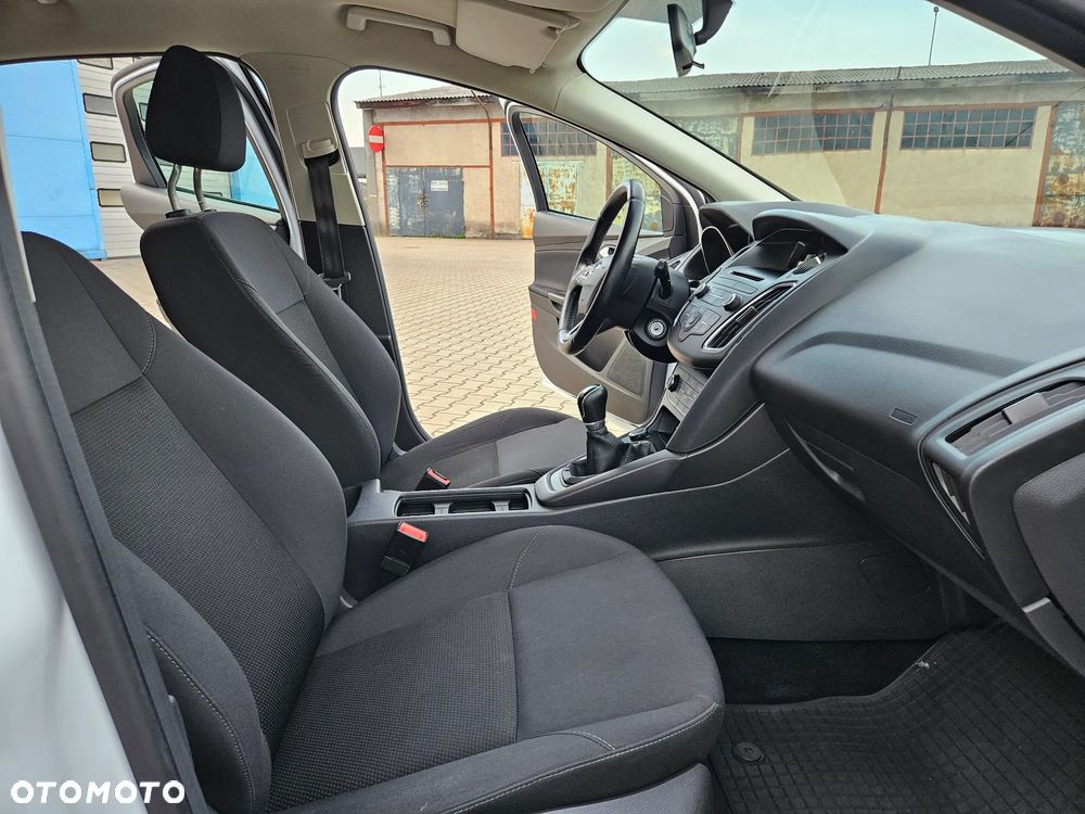 Ford Focus 1.6 TI-VCT Trend - 11
