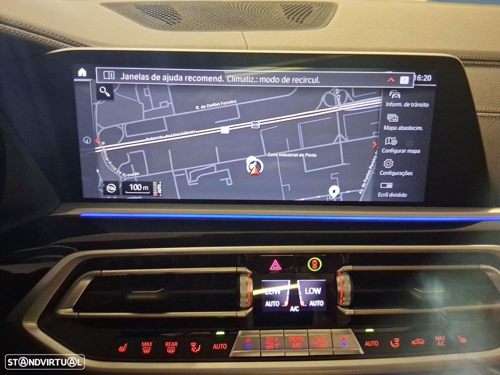BMW X7 40 d xDrive Pack M — fotografia 26