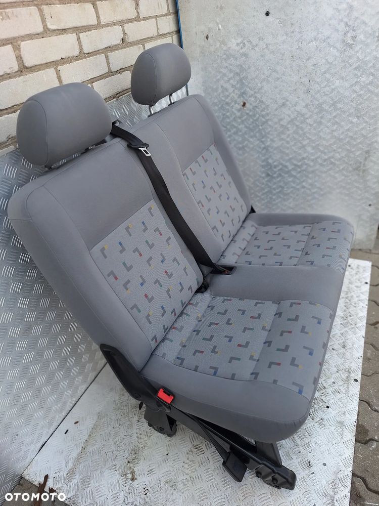 FOTEL KANAPA DWÓJKA 2 RZĄD SKŁADANY - VW TRANSPORTER T5 CARAVELLE - 3