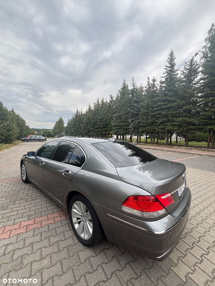 BMW Seria 7 730d - 25