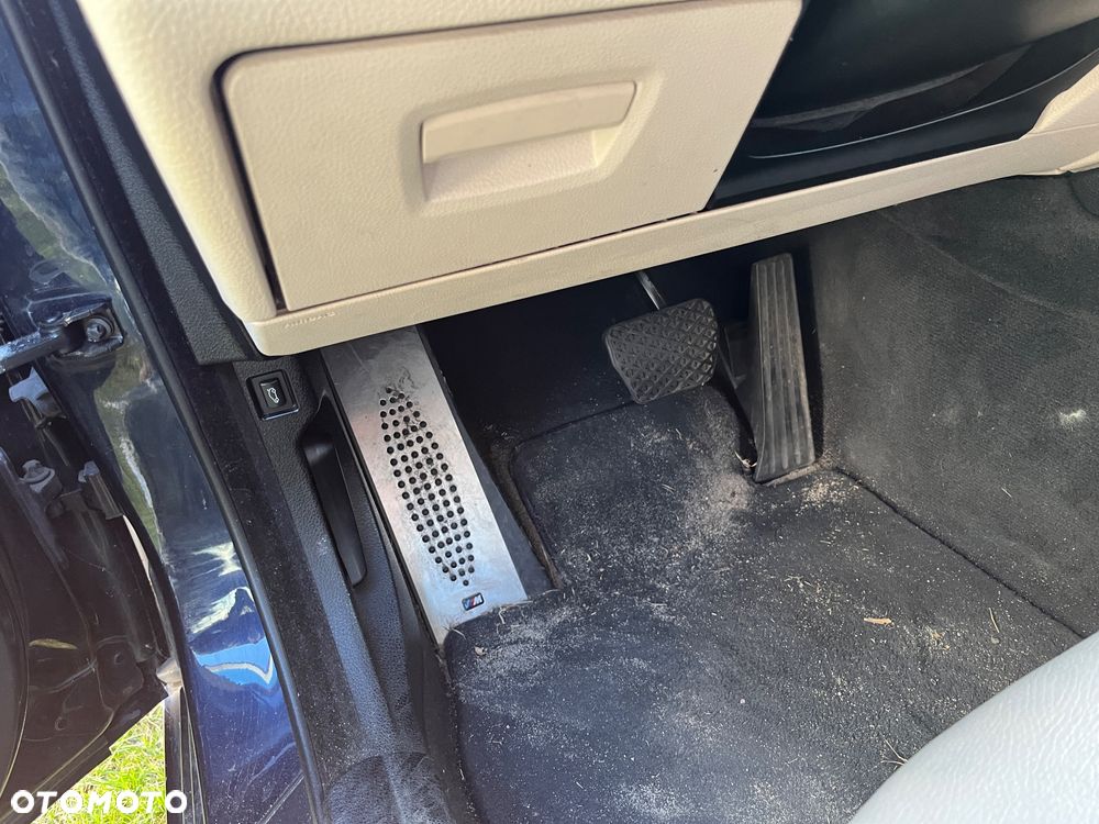 BMW Seria 5 535i - 11