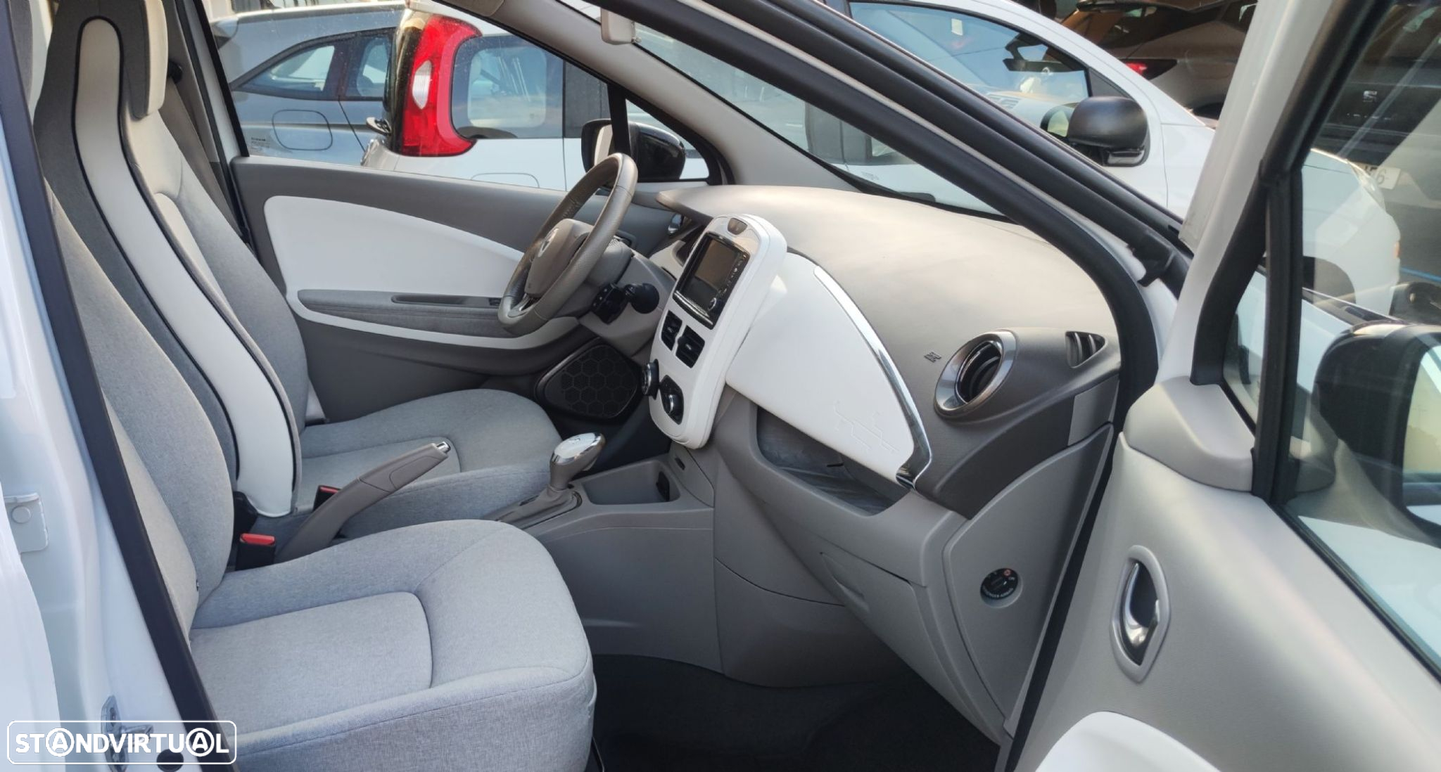 Renault Zoe - 9