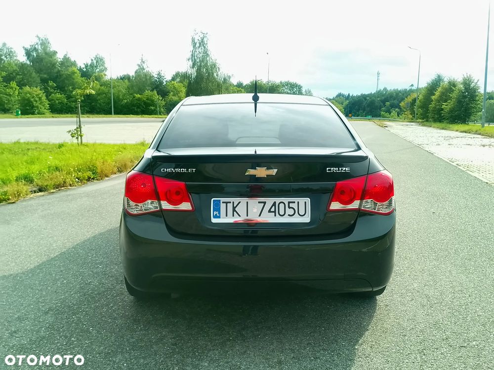 Chevrolet Cruze 1.8 LTZ - 12