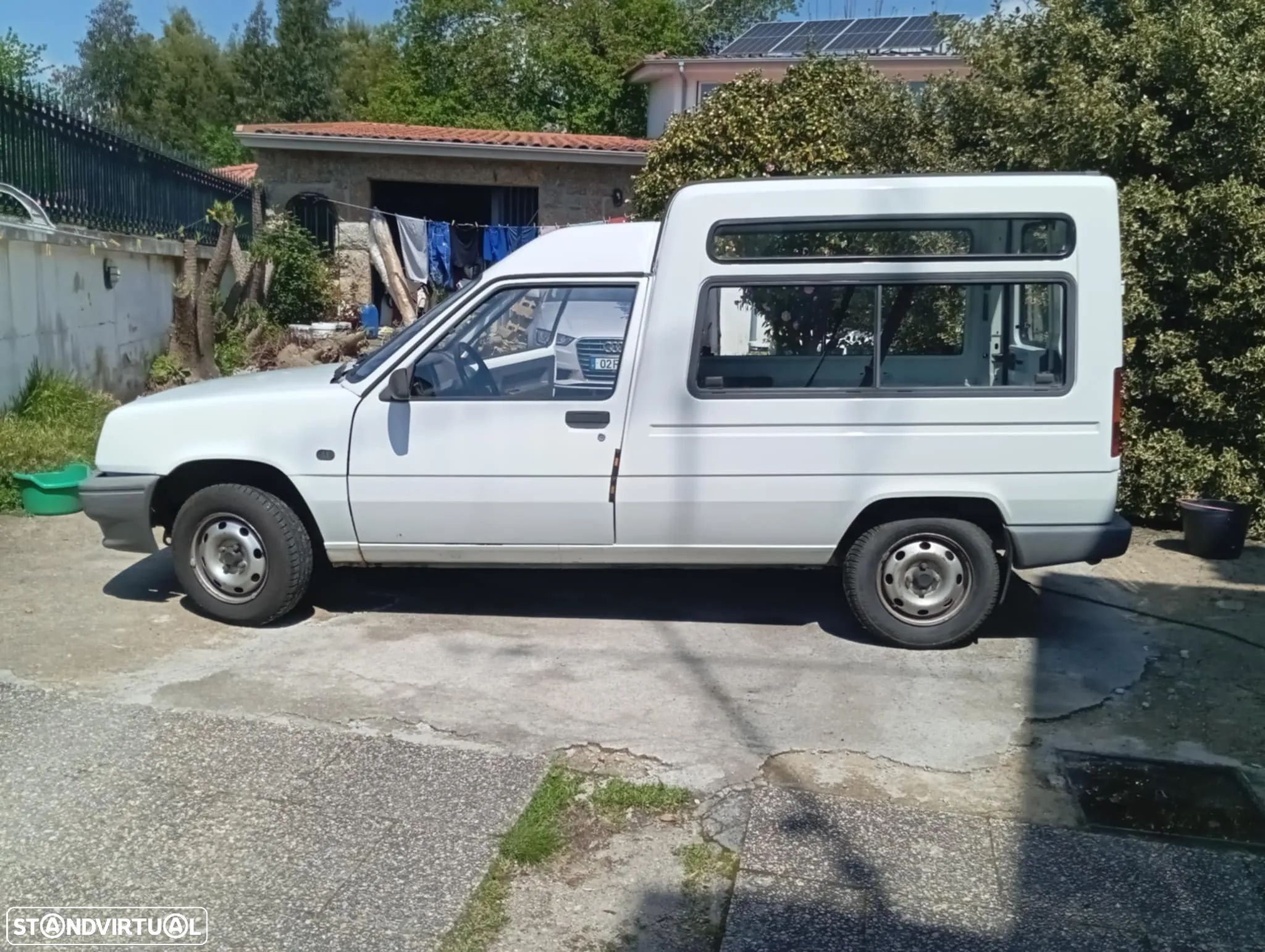 Renault Express - 1
