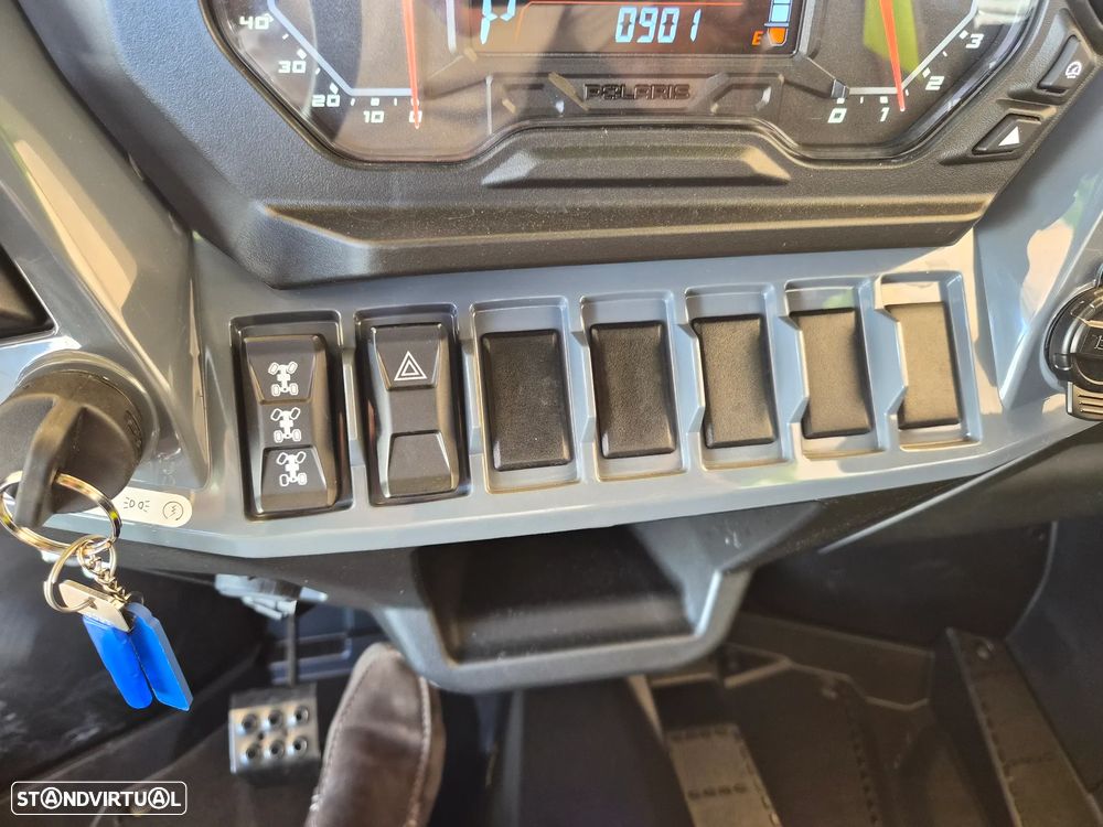Polaris RZR 1000 XP - 17