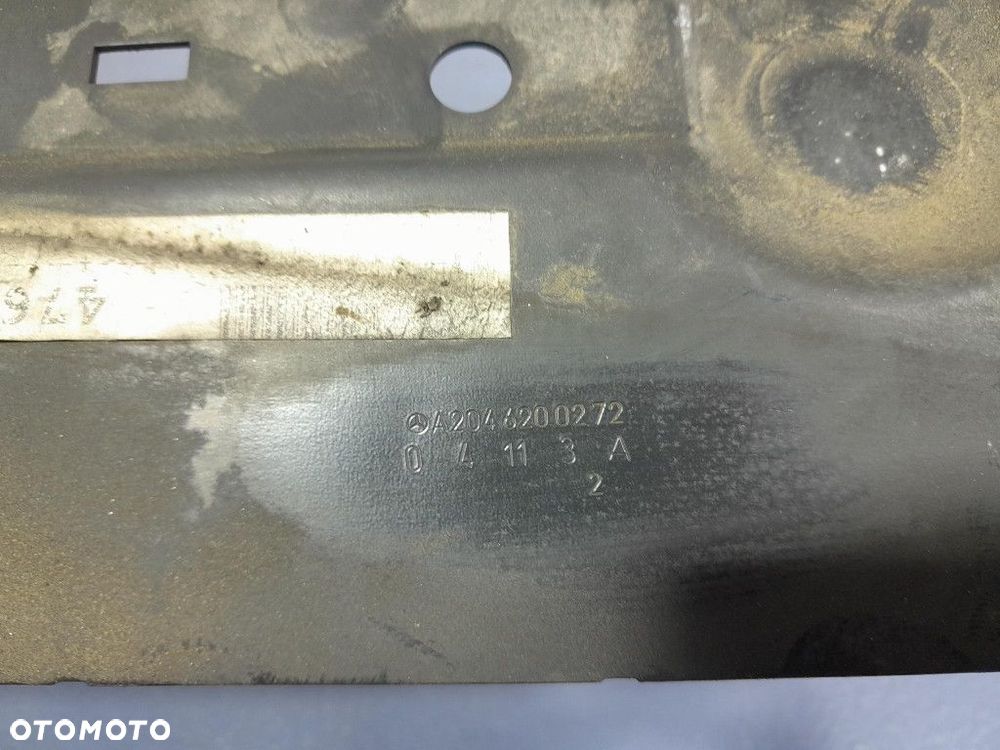 MERCEDES C W204 LIFT WZMOCNIENIE GÓRNE PASA PRZEDNIEGO A2046200272 - 4