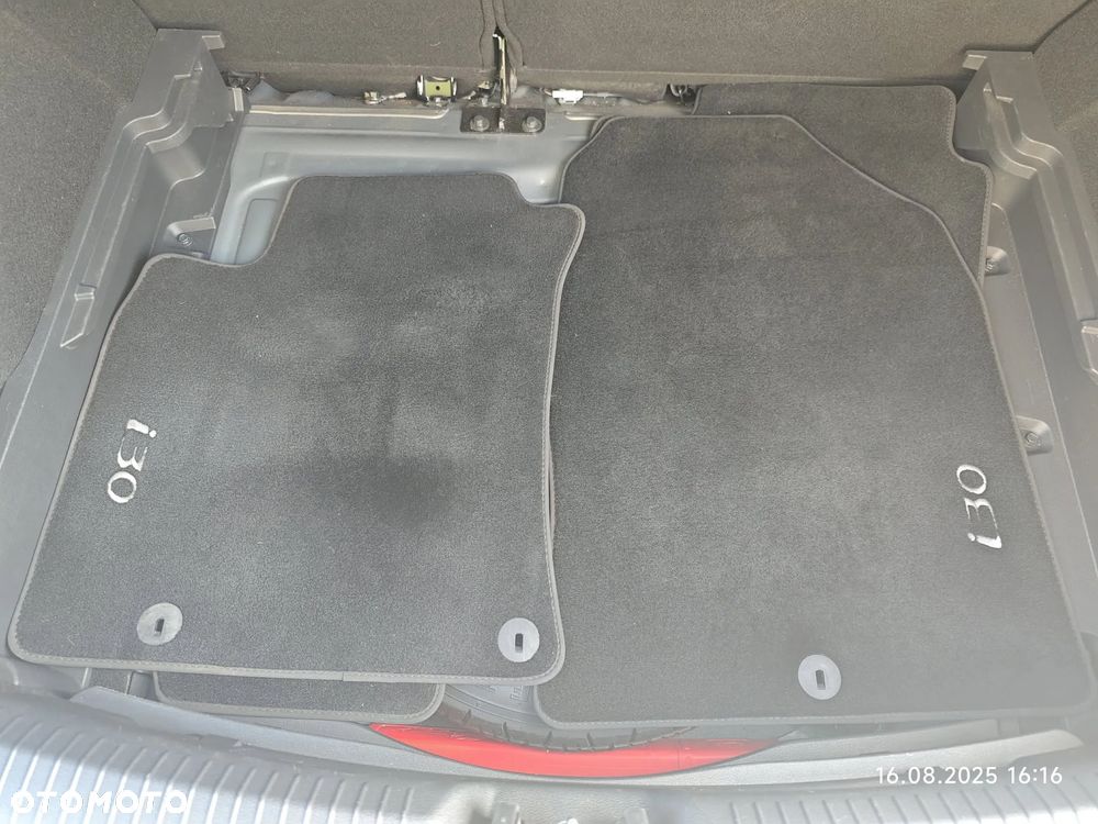 Hyundai i30 1.5 DPI Comfort - 13