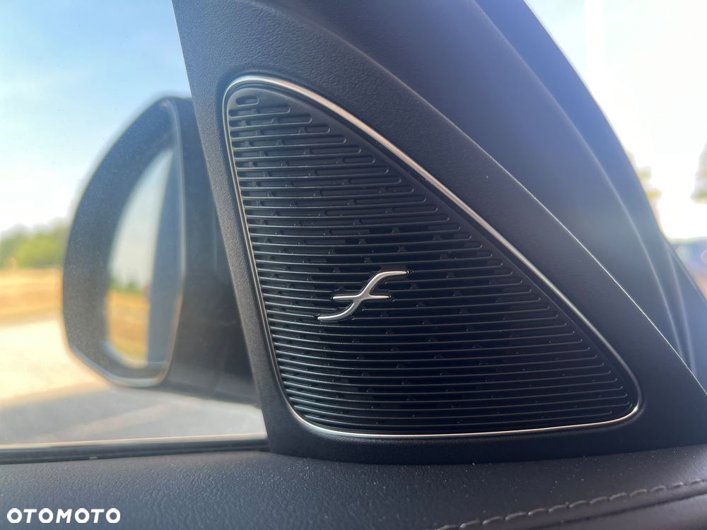 Mercedes-Benz Klasa E 200 mHEV 4-Matic Exclusive 9G-Tronic - 21