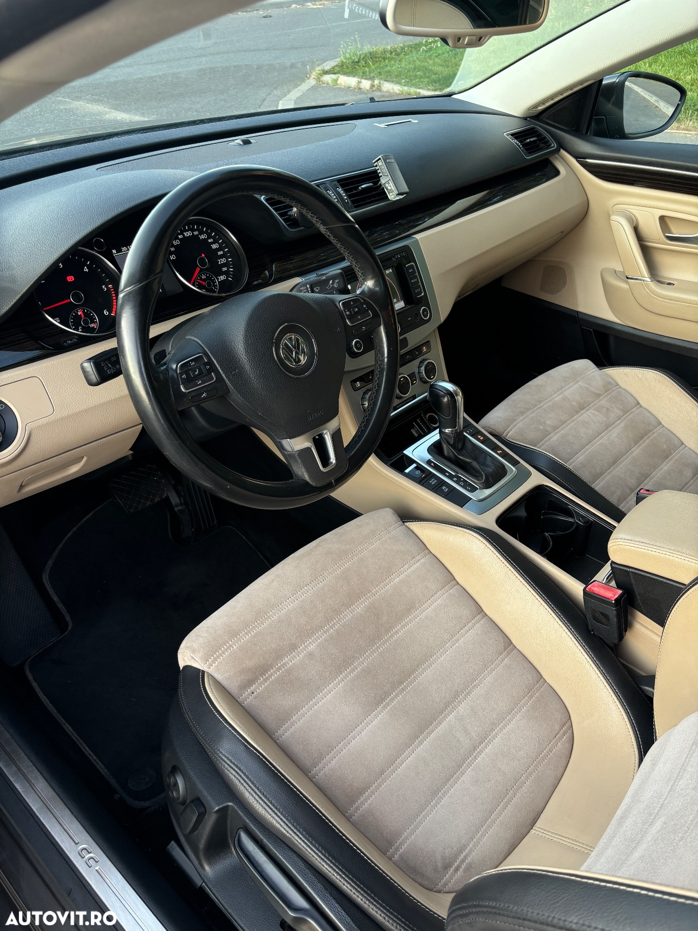 Volkswagen Passat CC 2.0 TDI DSG BMT - 15