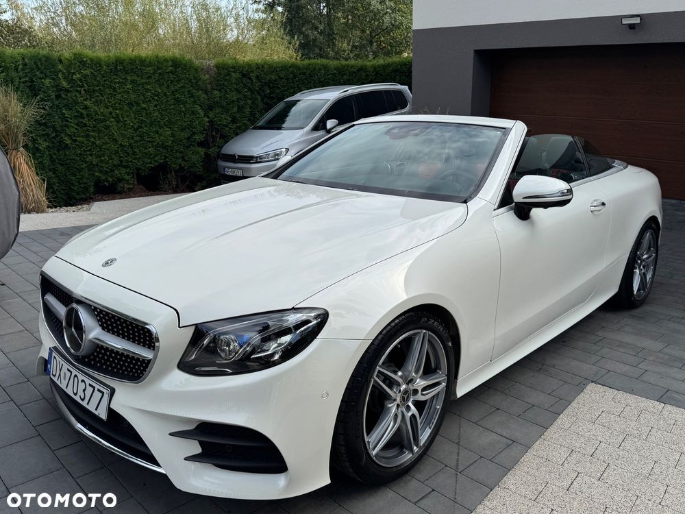 Mercedes-Benz Klasa E 400 4-Matic 9G-TRONIC - 23