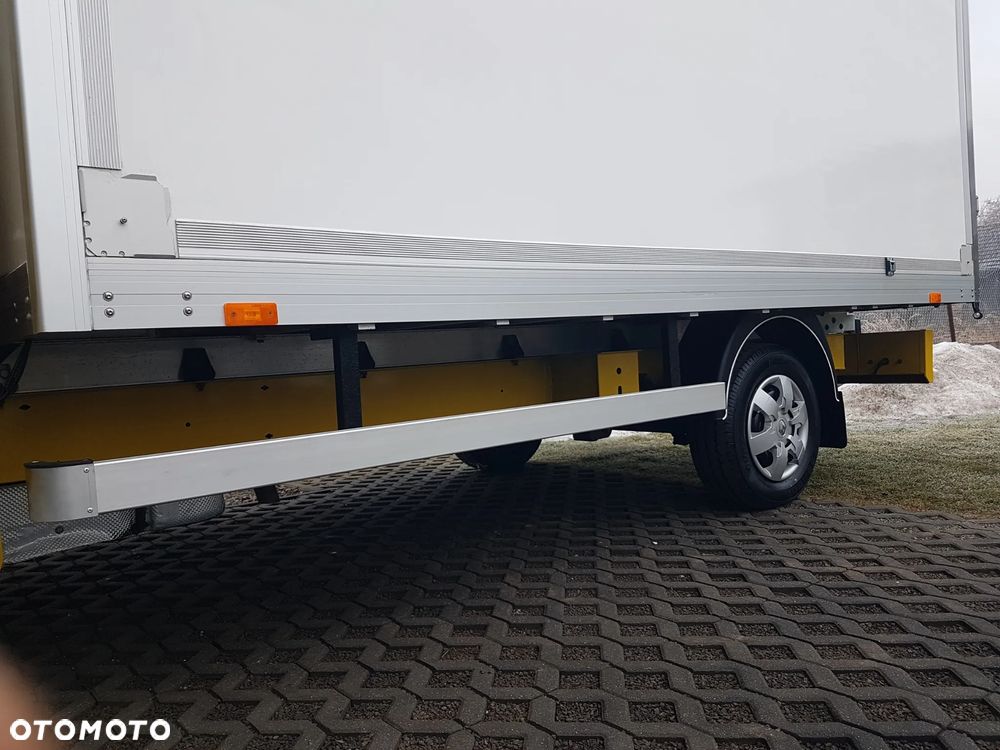 Renault MASTER KONTENER 8EP 4,22x2,25x2,24 KLIMA MANUAL KRAJOWY 6-BIEGÓW - 34