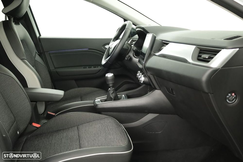 Renault Captur 1.0 TCe Techno Bi-Fuel - 23
