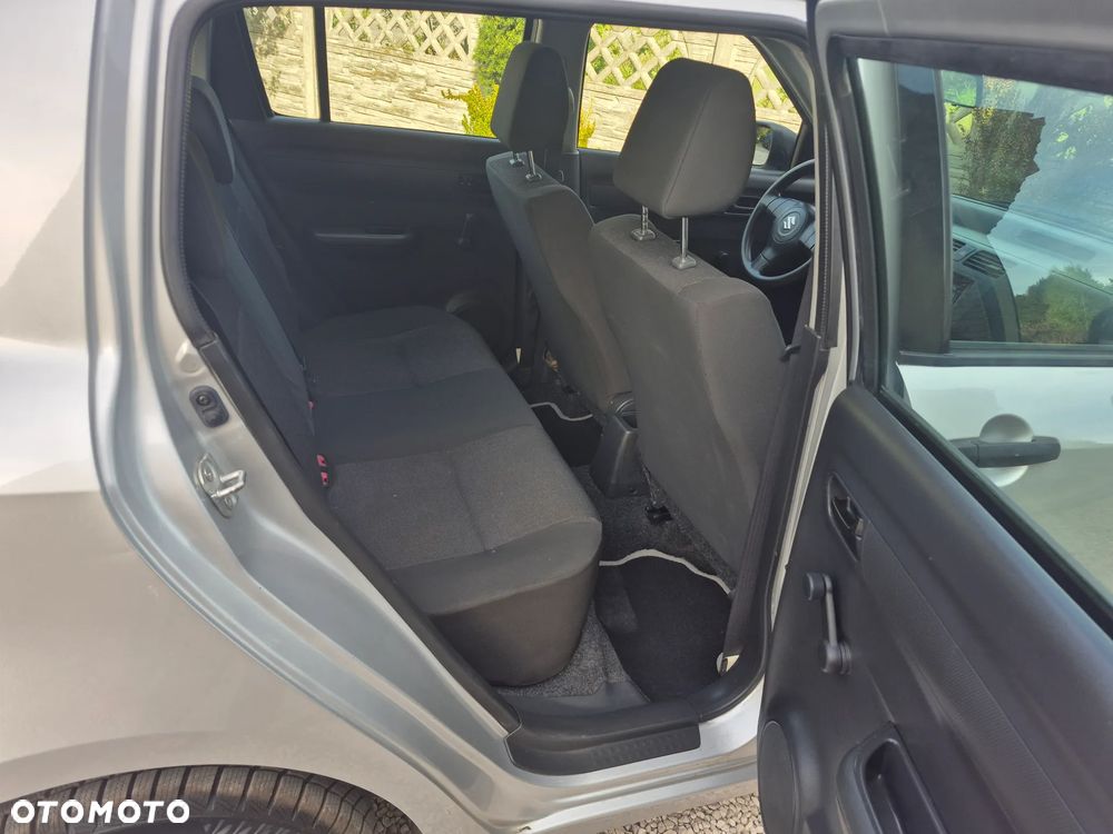 Suzuki Swift 1.3 Comfort - 8