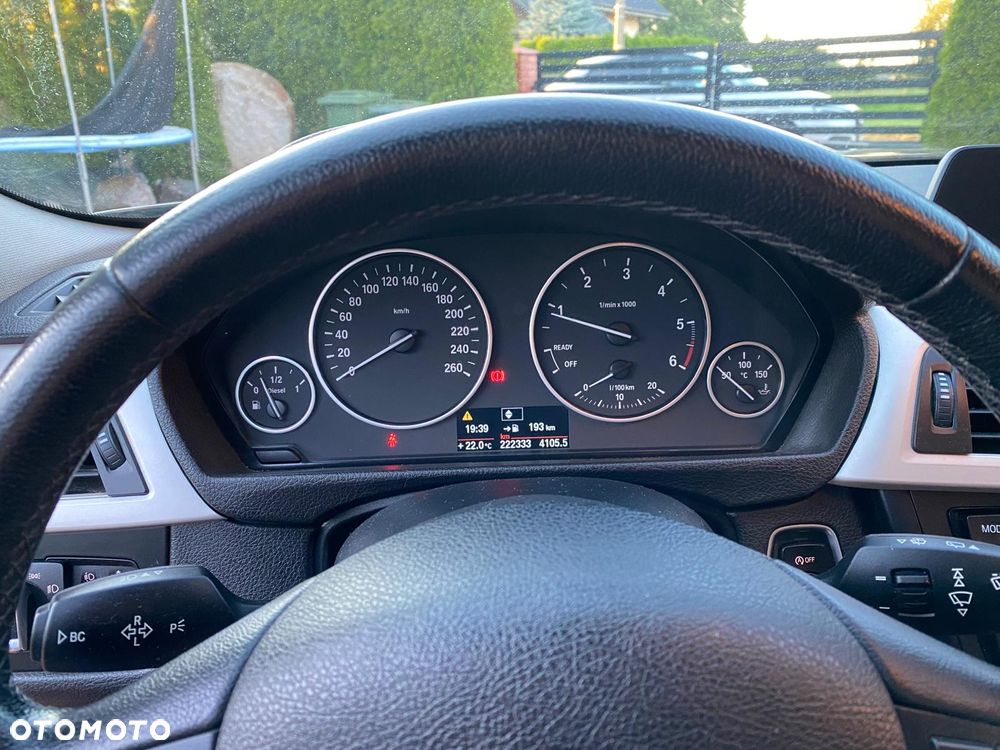 BMW Seria 3 320d - 14