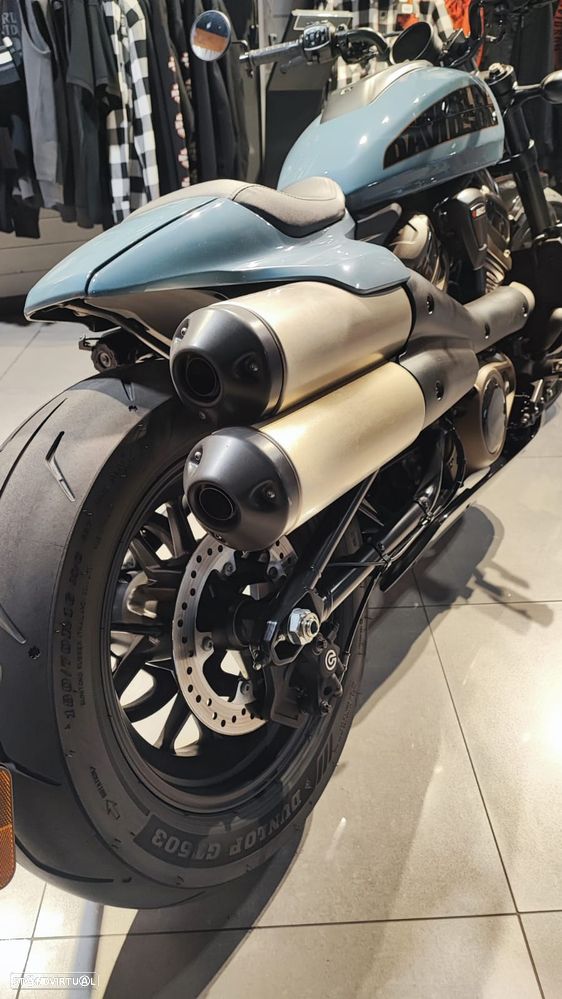 Harley-Davidson Sportster S - 9