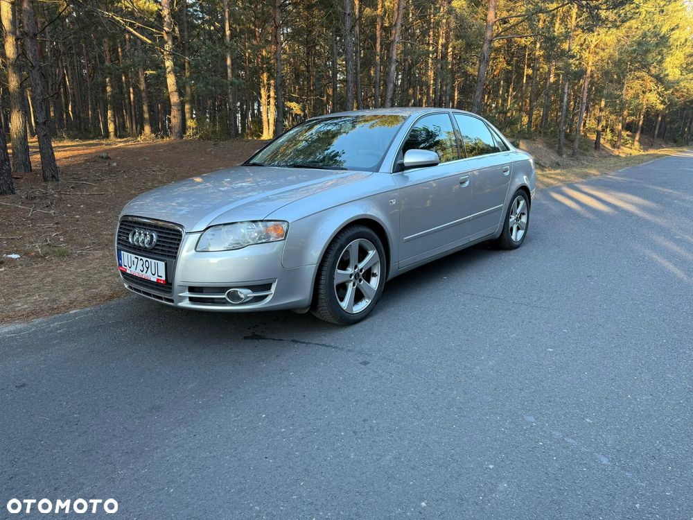 Audi A4 Limousine 1.8 T quattro - 1