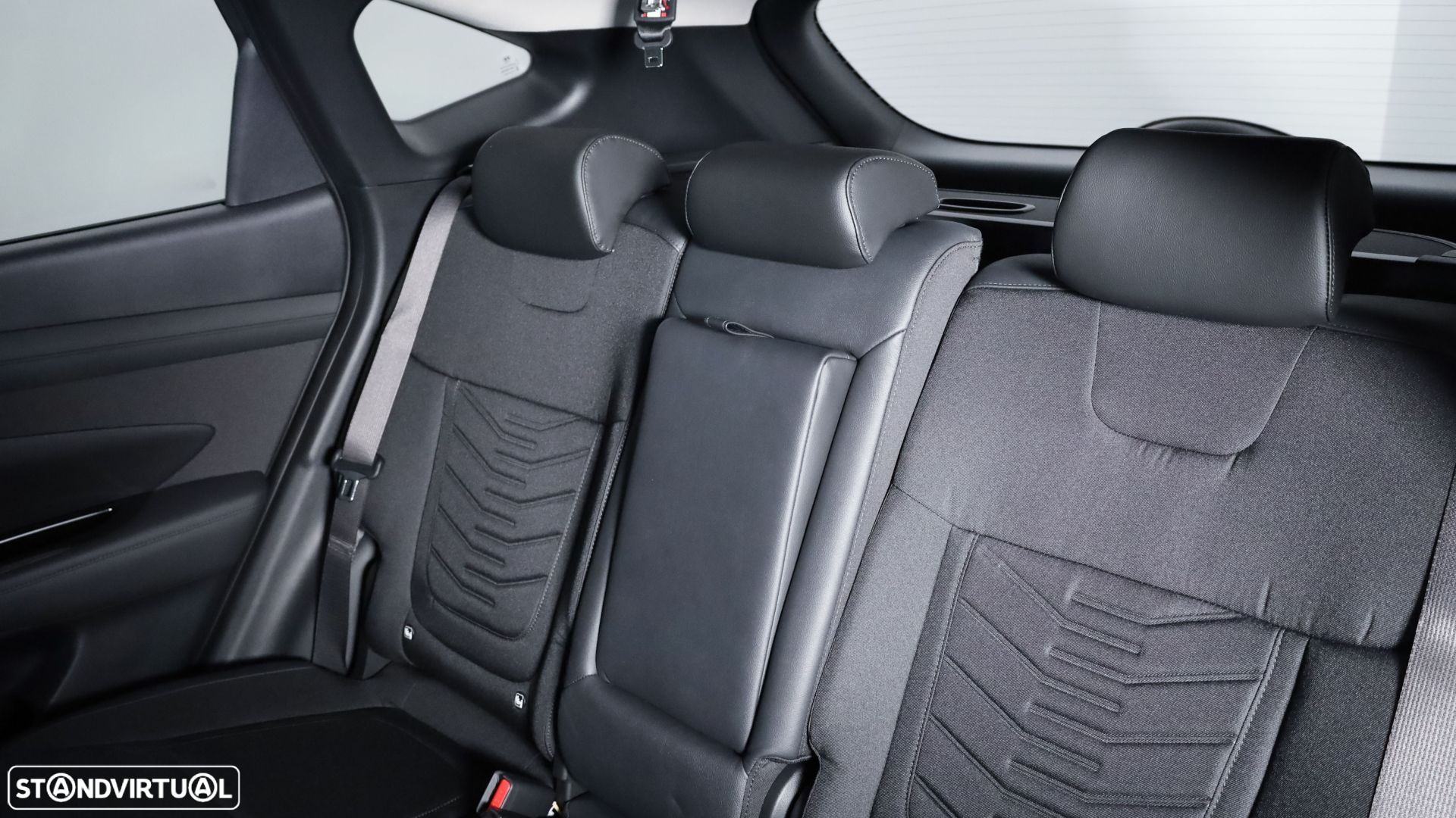 Hyundai Tucson 1.6 T-GDI PHEV e-Vanguard + TT - 8