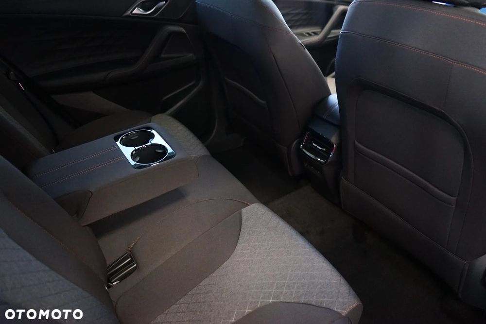 MG HS 1.5T HEV+ Excite - 10