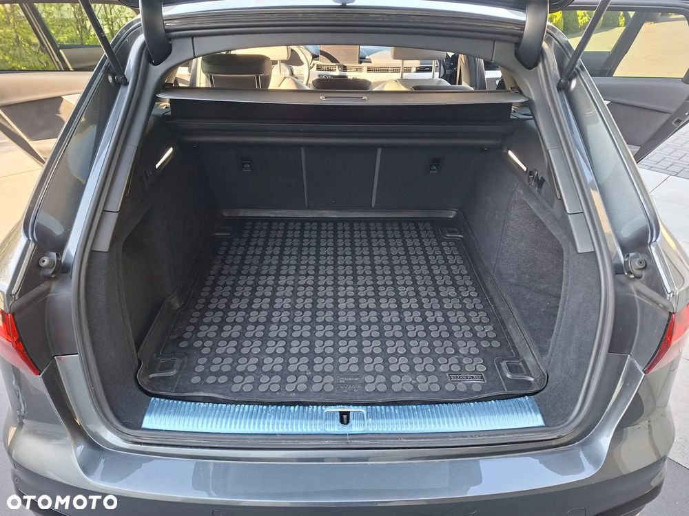 Audi A4 Avant 35 TFSI mHEV S Line S tronic - 14