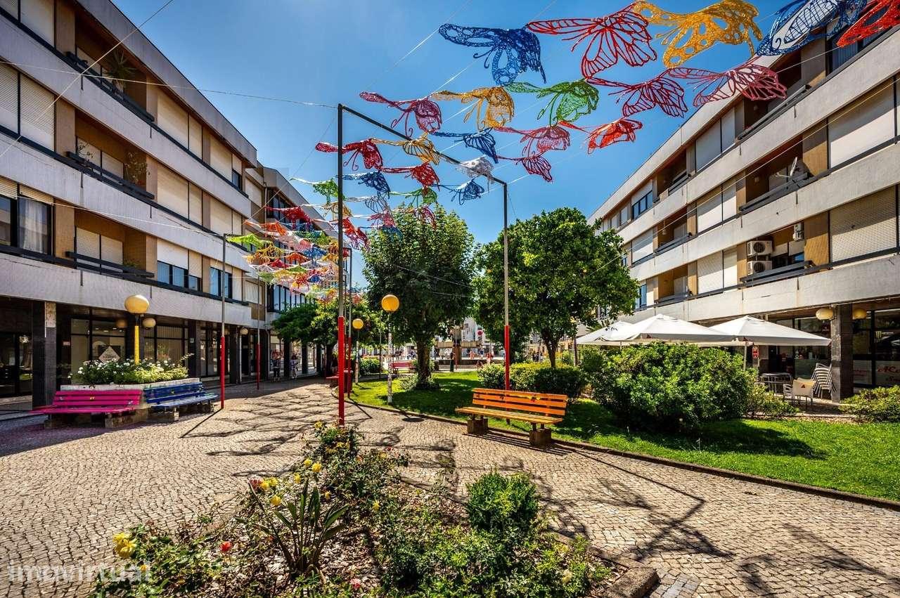 T2 na Praça do Município/ Águeda - Grande imagem: 3/28