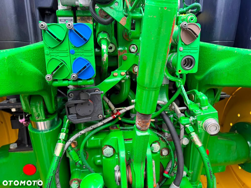John Deere 6140R - 13