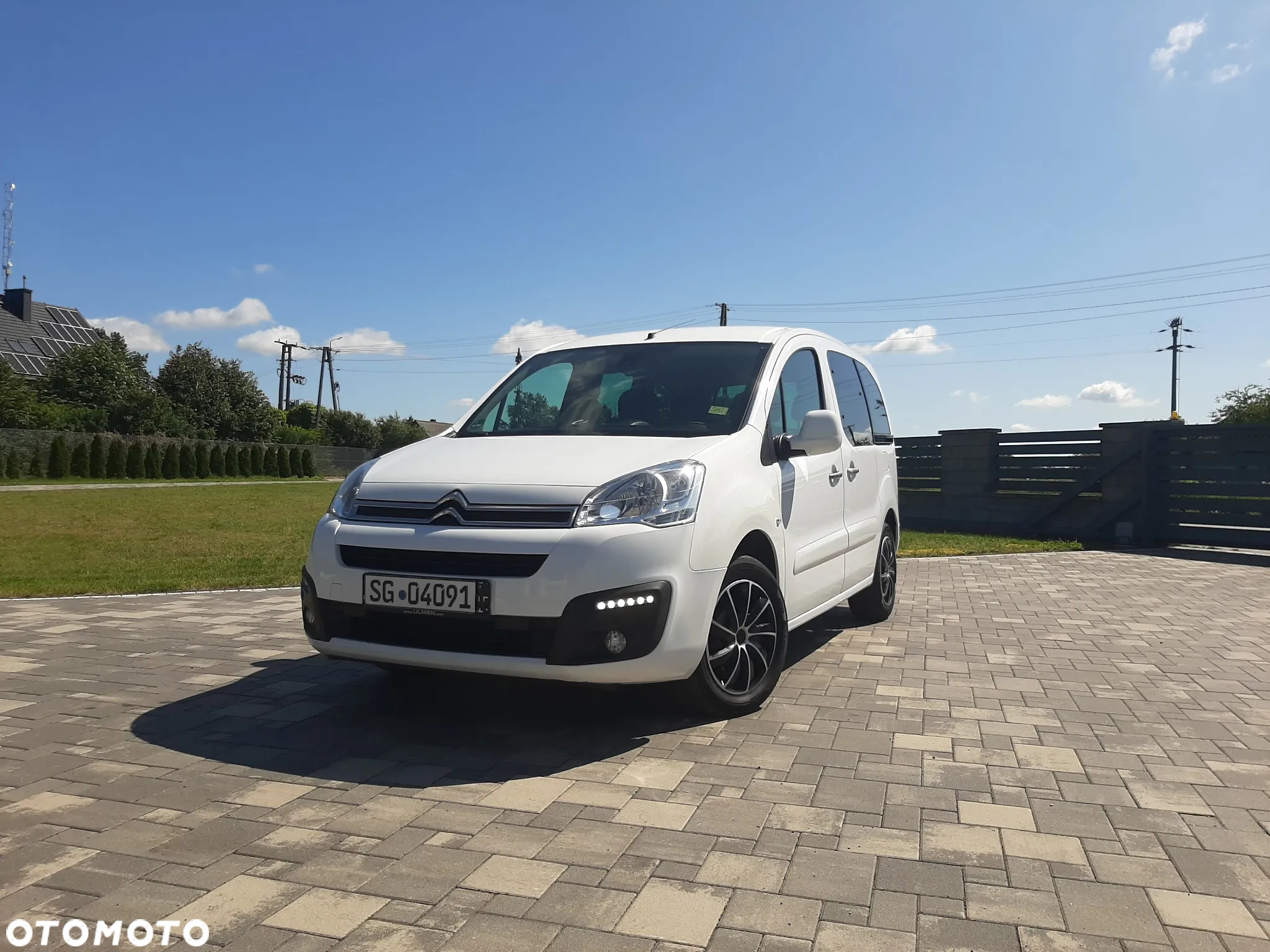 Citroën Berlingo Multispace BlueHDi 100 SELECTION - 2