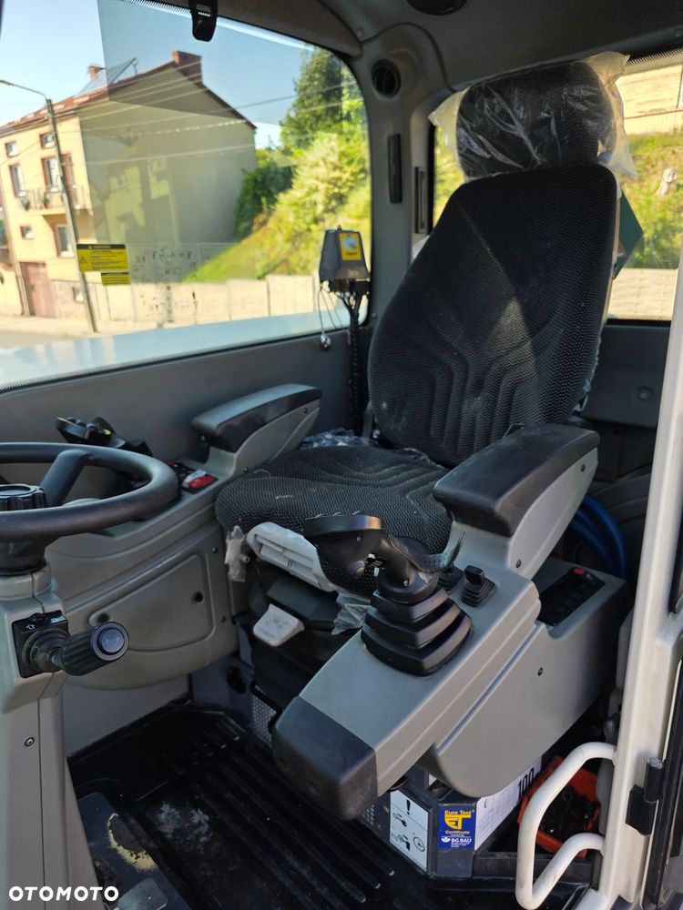 Terex Schaeff TW 110 Full Opcja - 14
