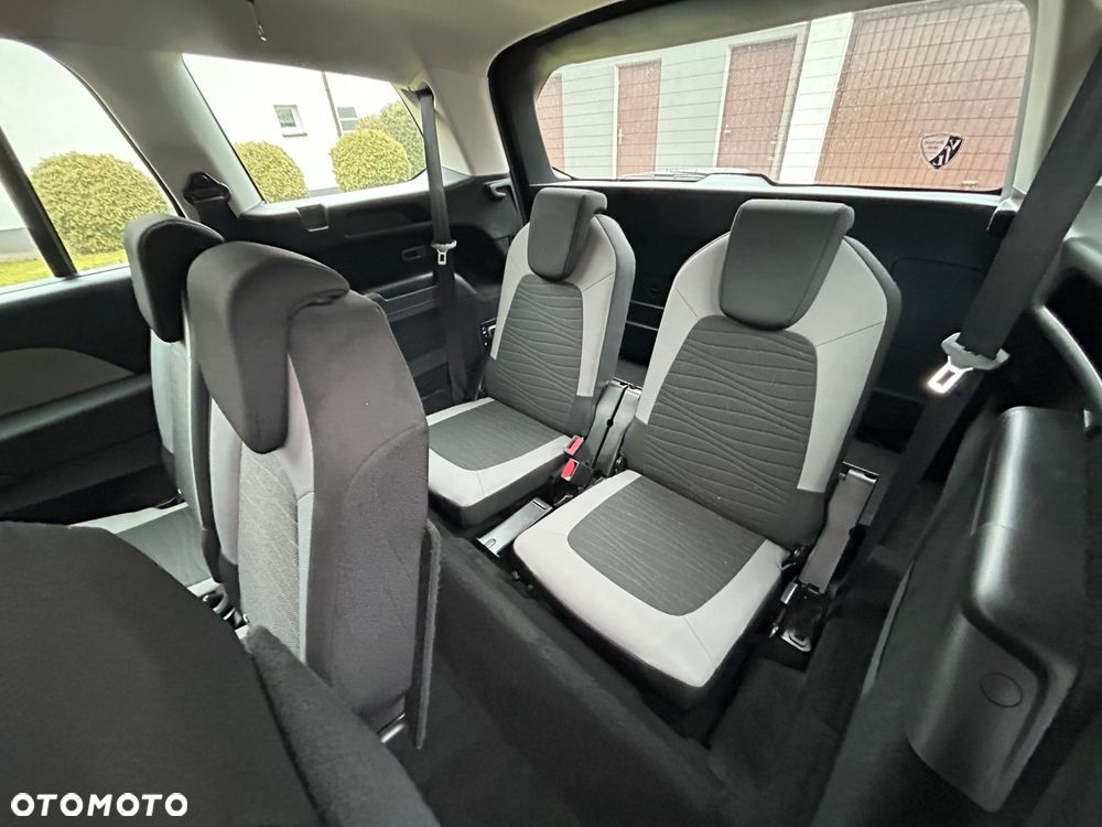Citroën C4 Picasso - 12