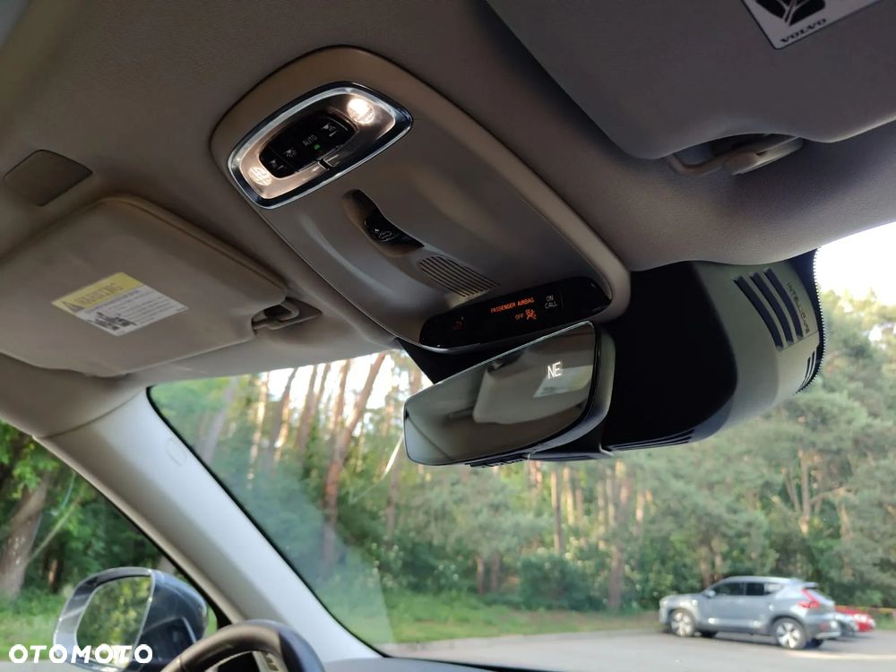 Volvo XC 90 T6 AWD Momentum 7os - 9