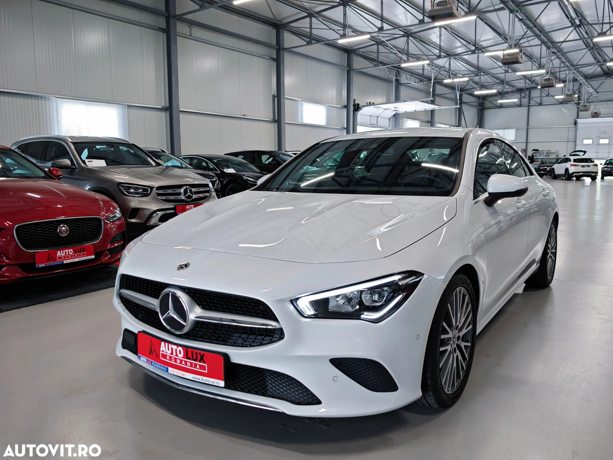 Mercedes-Benz CLA 180 7G-DCT - 30