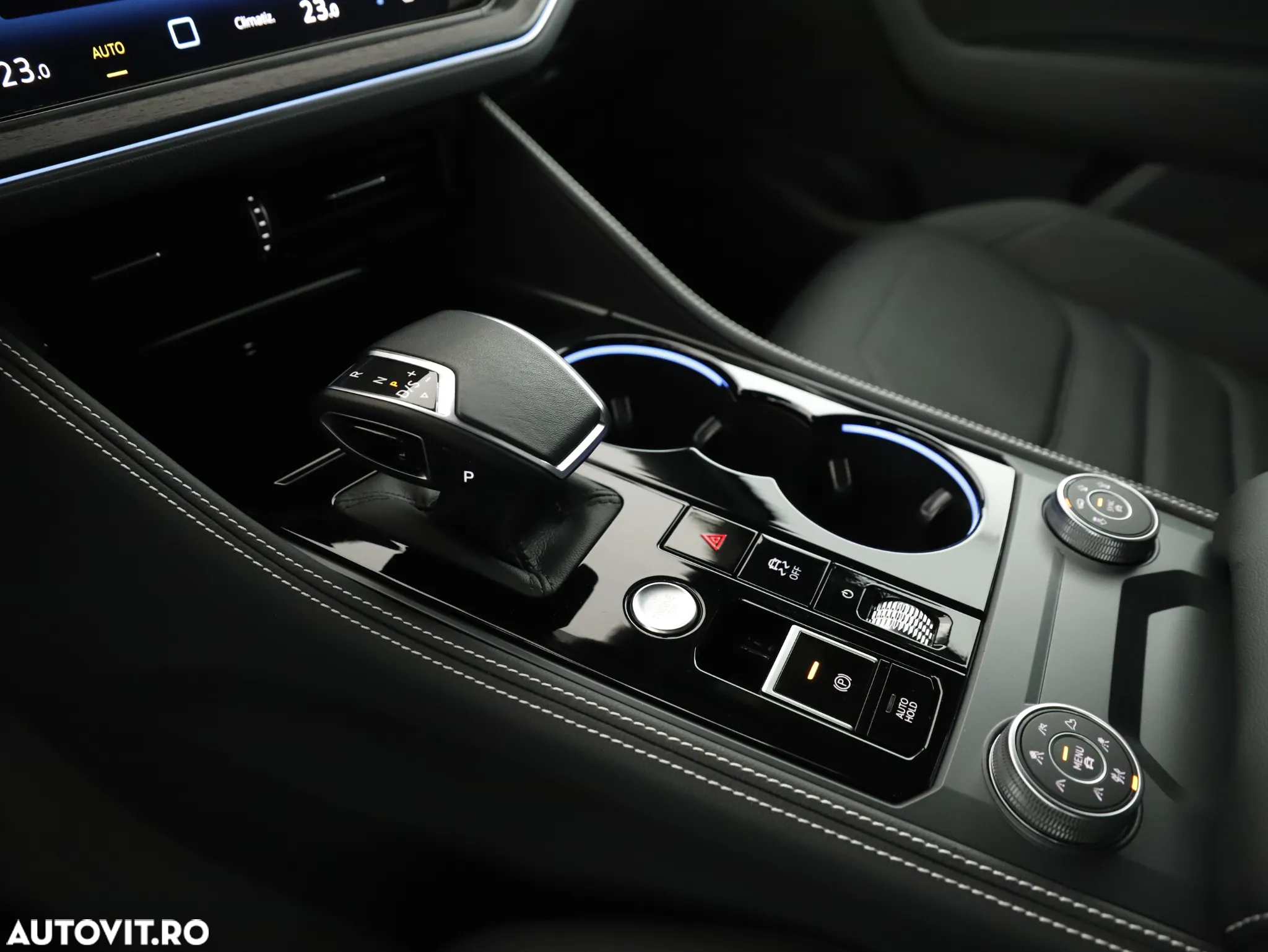 Volkswagen Touareg V6 TDI Elegance - 24
