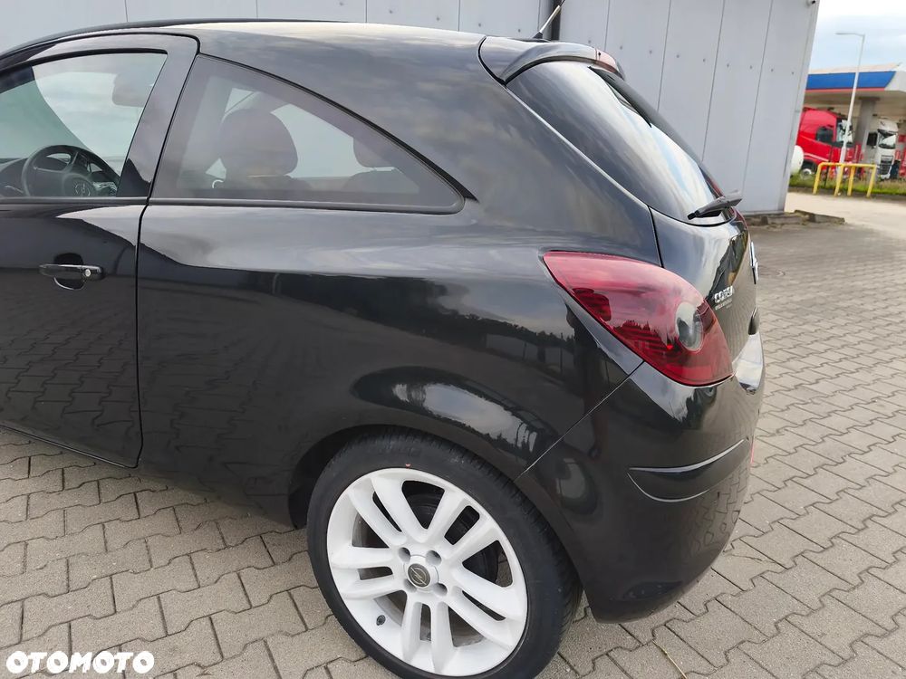Opel Corsa 1.4 16V Color Edition - 21