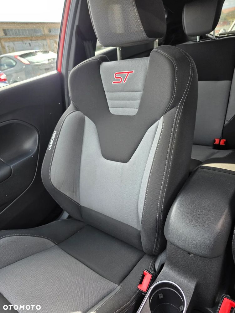 Ford Fiesta ST - 20
