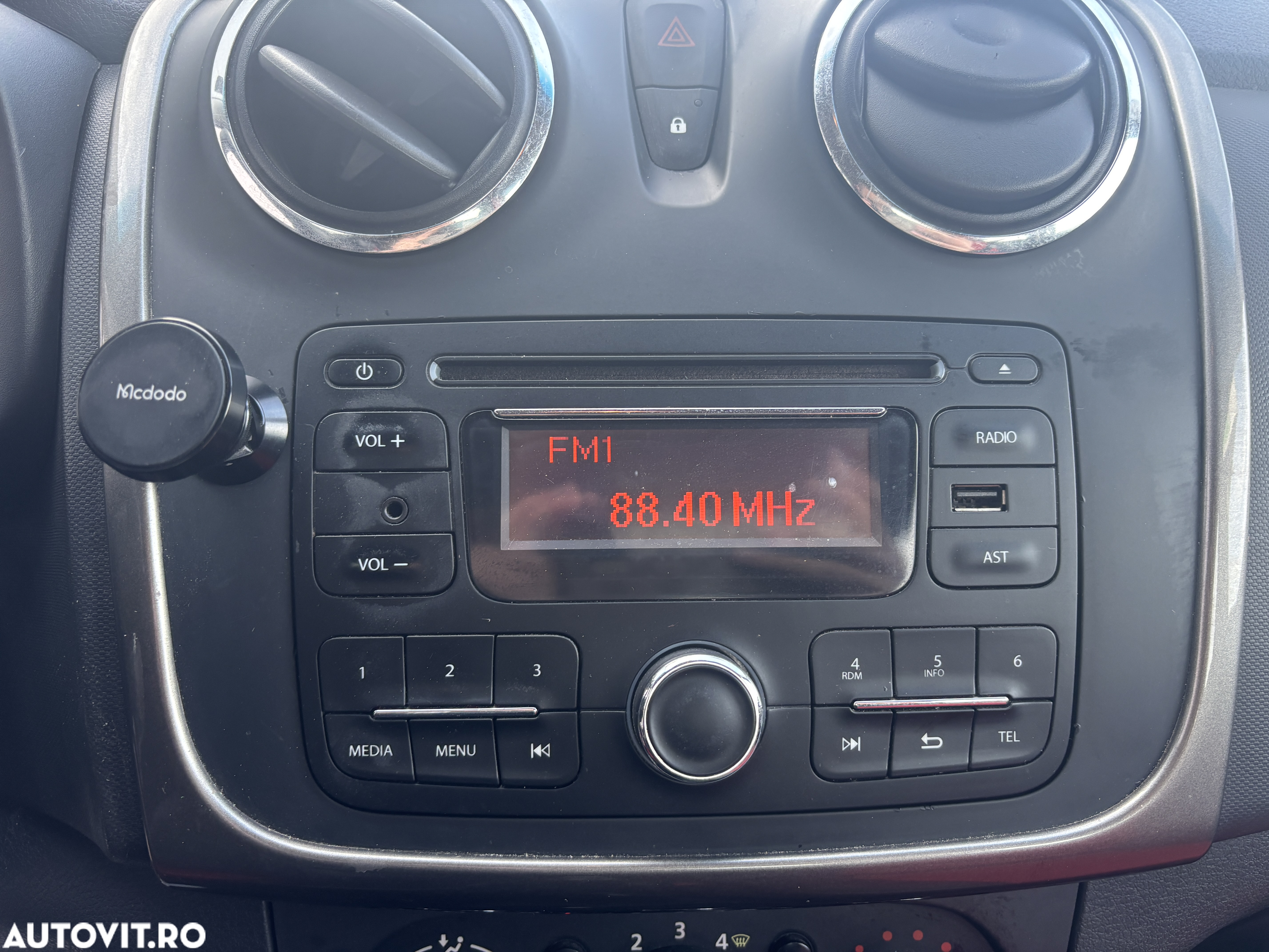 Dacia Logan - 12
