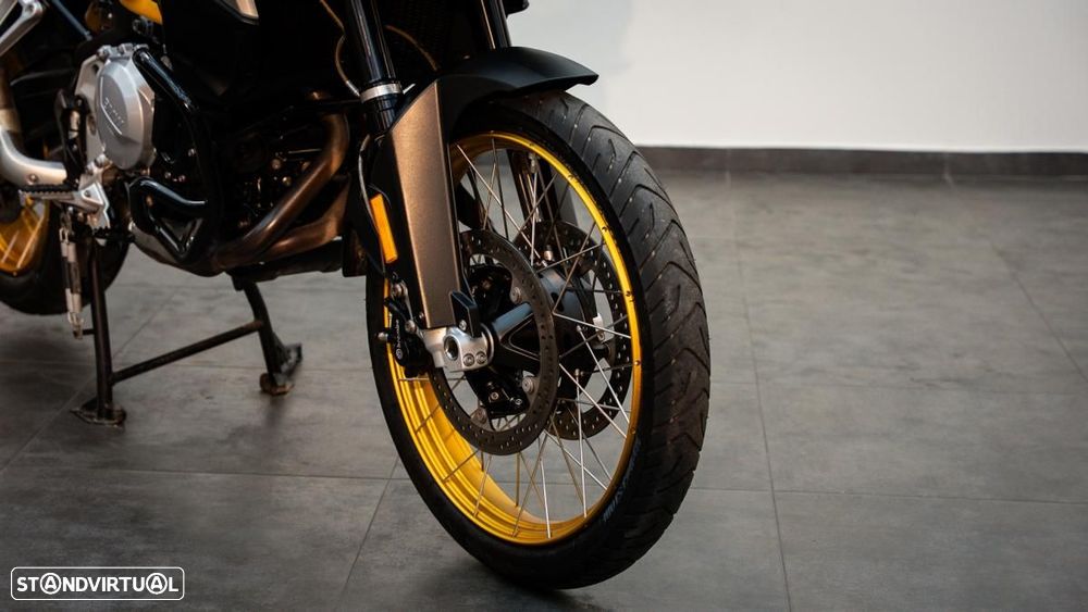 BMW F 850 GS . - 13