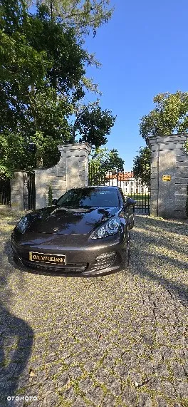 Porsche Panamera PDK - 10