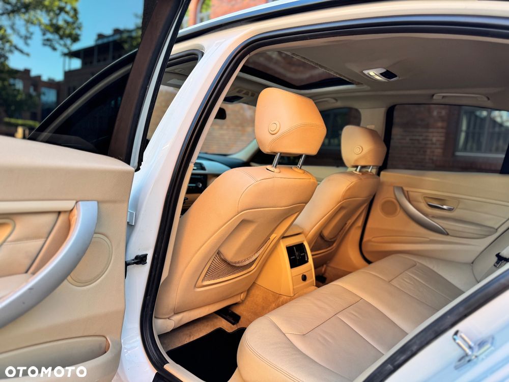 BMW Seria 3 - 36