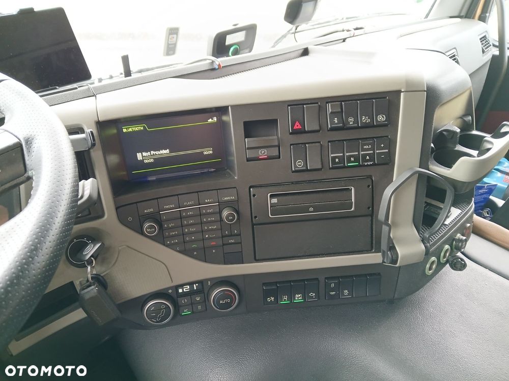 Volvo FM460 + Kassbohrer Metago Pro /  Intago TT - 11