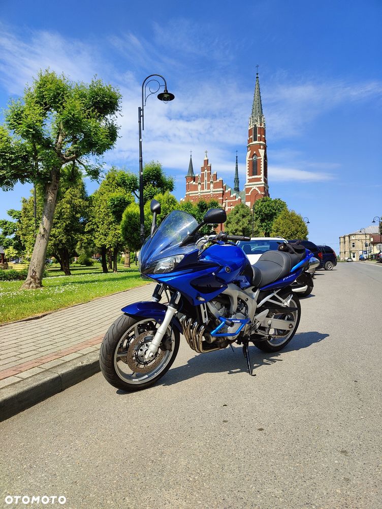 Yamaha FZ6 - 19