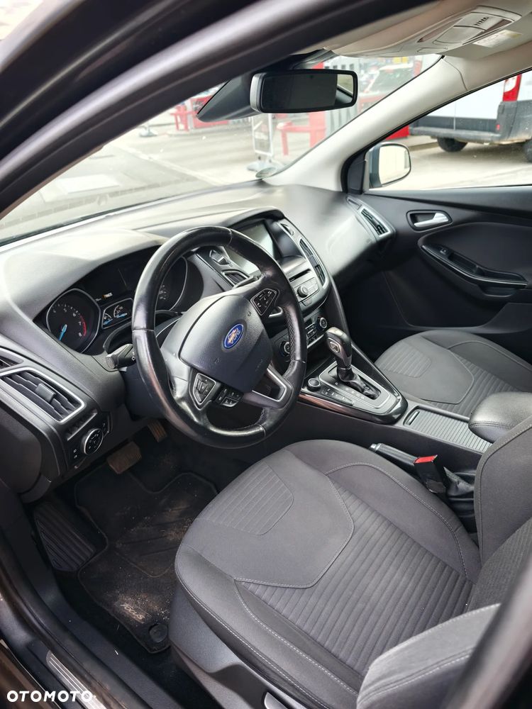 Ford Focus 1.0 EcoBoost STart-Stopp-System TITANIUM - 30