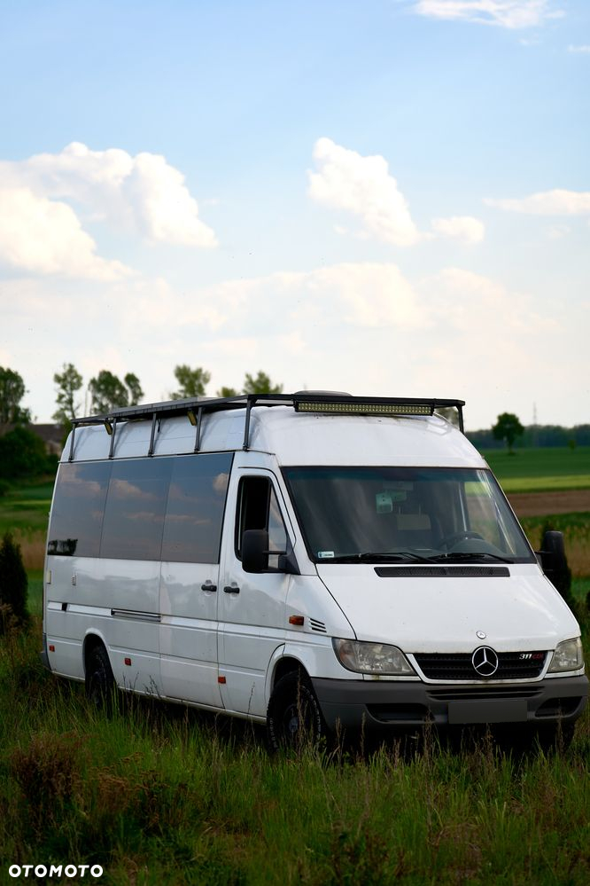 Mercedes-Benz Sprinter - 5