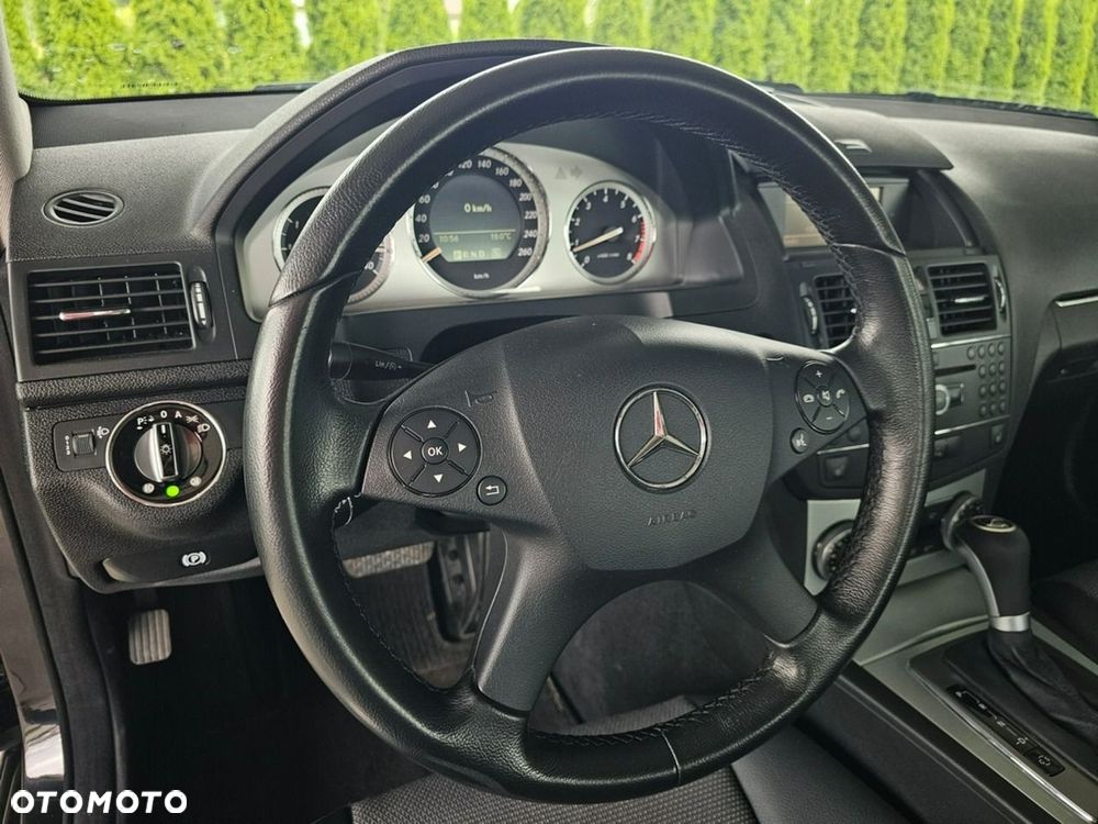 Mercedes-Benz Klasa C - 12